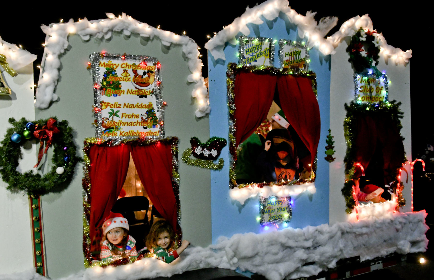 120619 Lompoc Christmas Parade 17.jpg